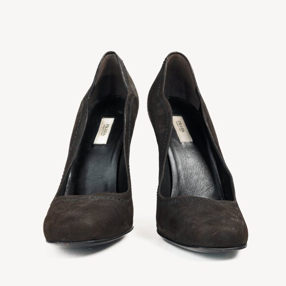 Prada AW/04 Sculptured Curves Black Leather Pumps - Picture 2 of 8